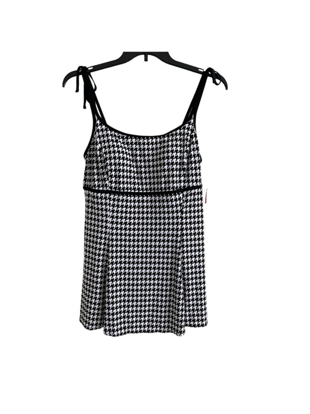 St. John's Bay Women's Houndstooth Swimdress One Piece Swimsuit Size 16